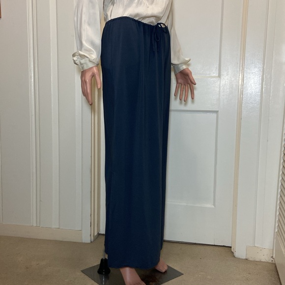 Banana Republic Charcoal Maxi Skirt - Picture 4 of 12